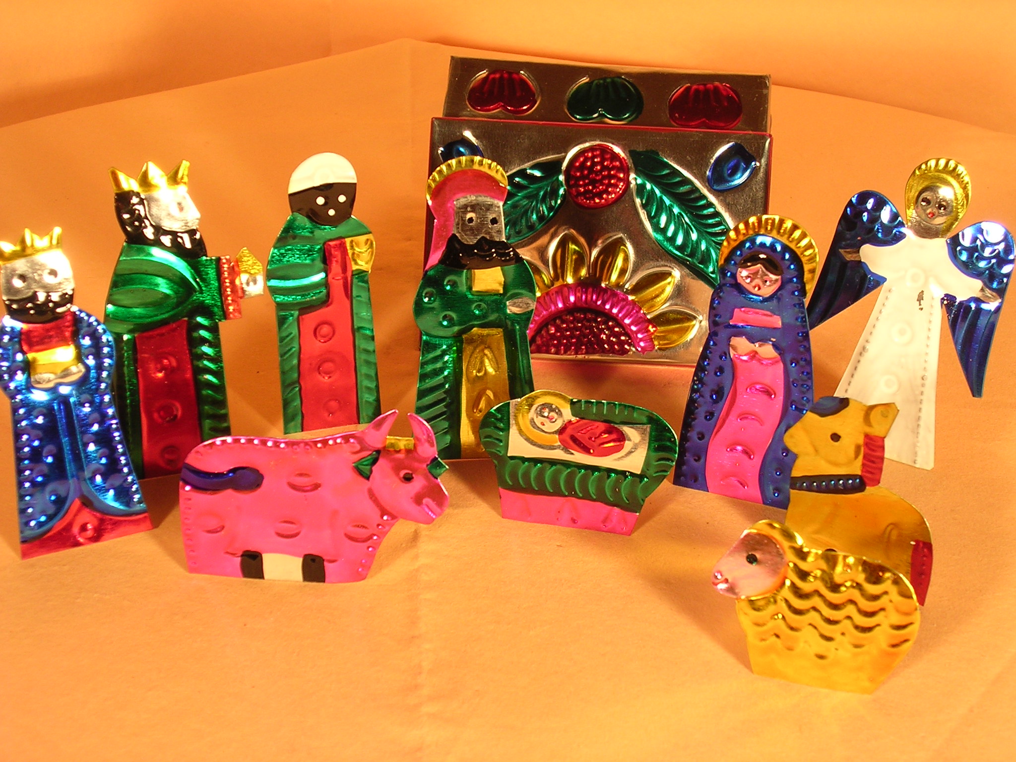 Krippenfiguren in der Kiste